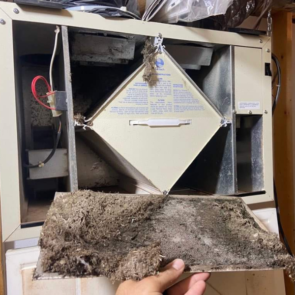 Seal's Heat Pump Cleaning